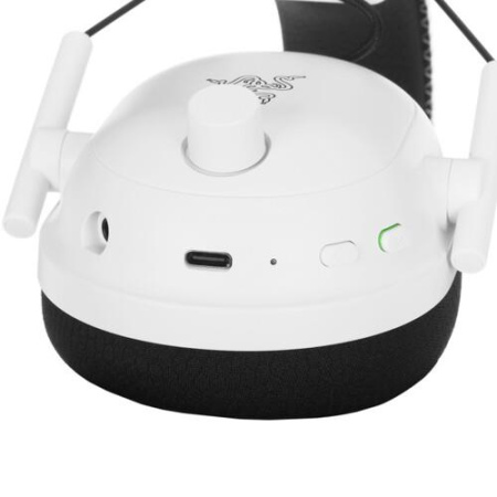 Беспроводные наушники Razer Blackshark V2 Pro белый