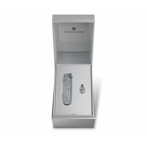 Складной нож Victorinox Classic Brilliant Damast 0.6221.34, функций 5, 58мм, серебристый, коробка подарочная