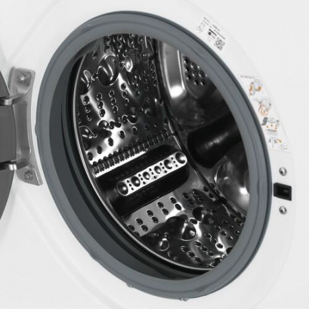 Стиральная машина LG FH0B8LD6 белый
